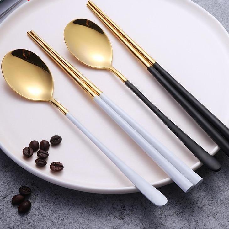 Lisslune | KOREAN CHOPSTICKS