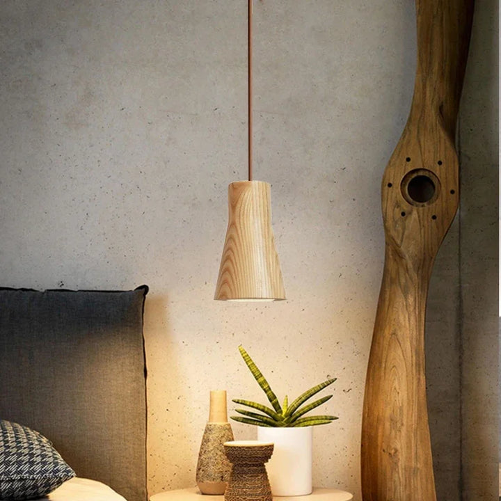Lisslune | SkandicGlow | Scandinavian pendant lamp made of wood