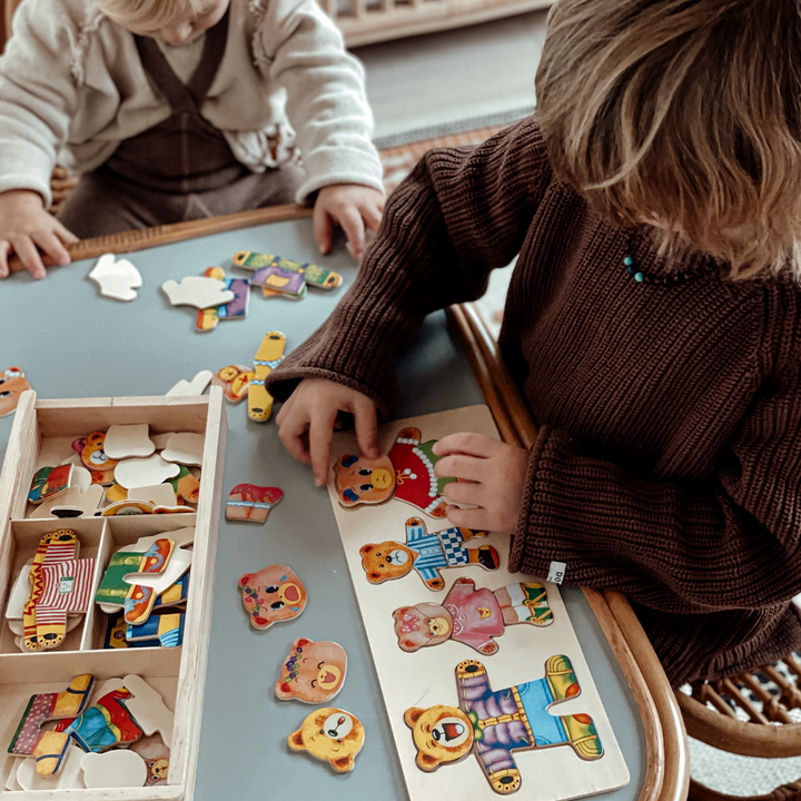 Lisslune | Wooden Puzzle for Children – Creative Outfit Combinations for Cognitive Development