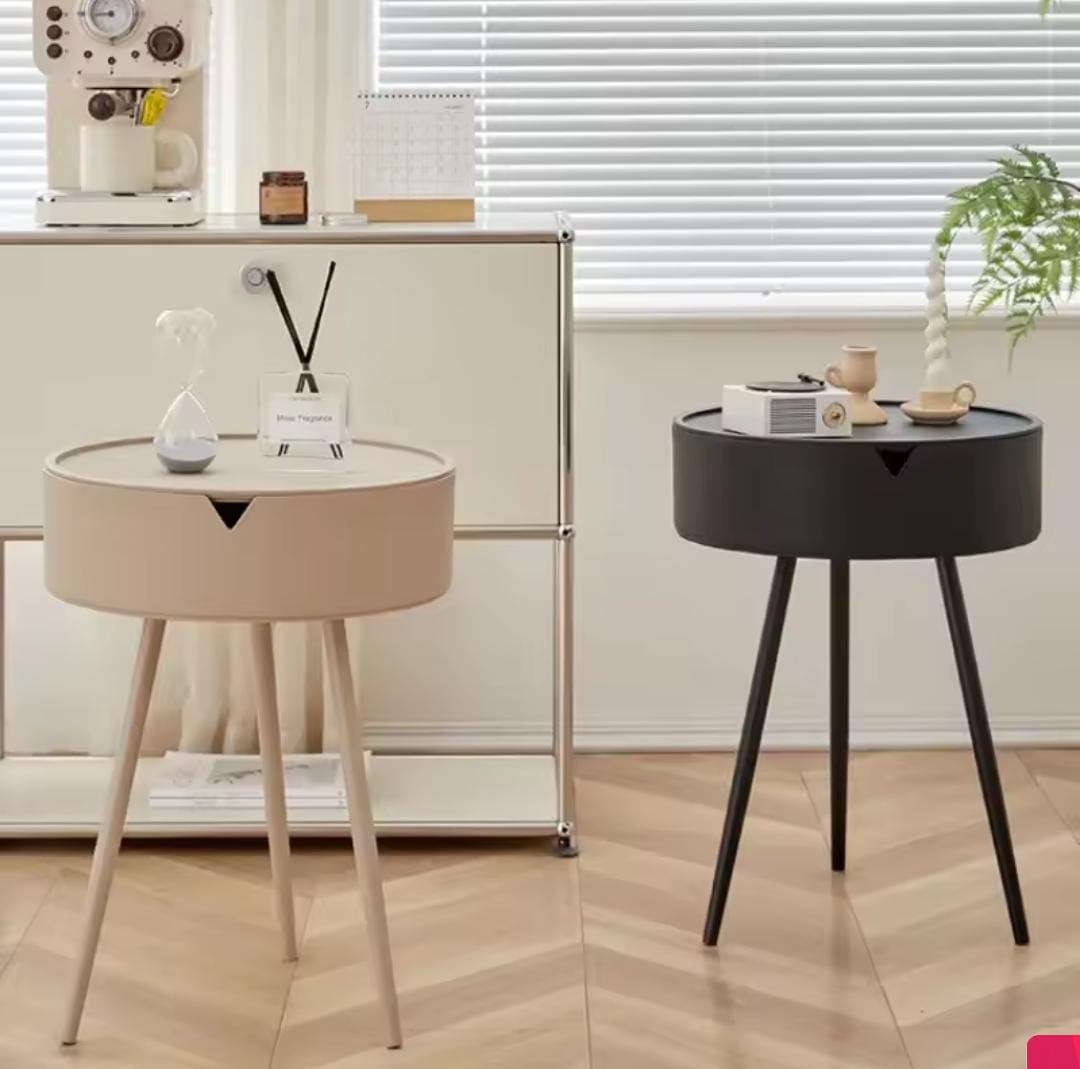 Lisslune | Modern Bedroom Side Table