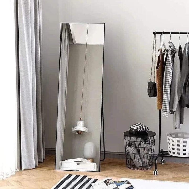 Lisslune | Standing Makeup Mirror
