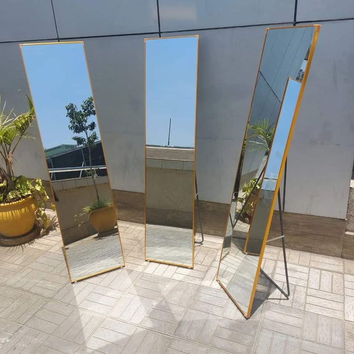Lisslune | Standing Makeup Mirror
