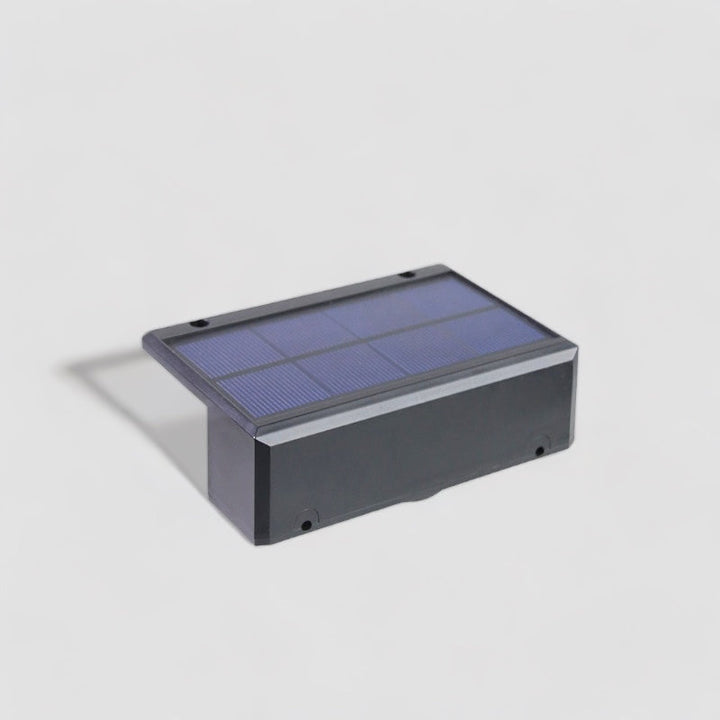 Lisslune | TrackGlow – Weatherproof Solar Outdoor Lighting