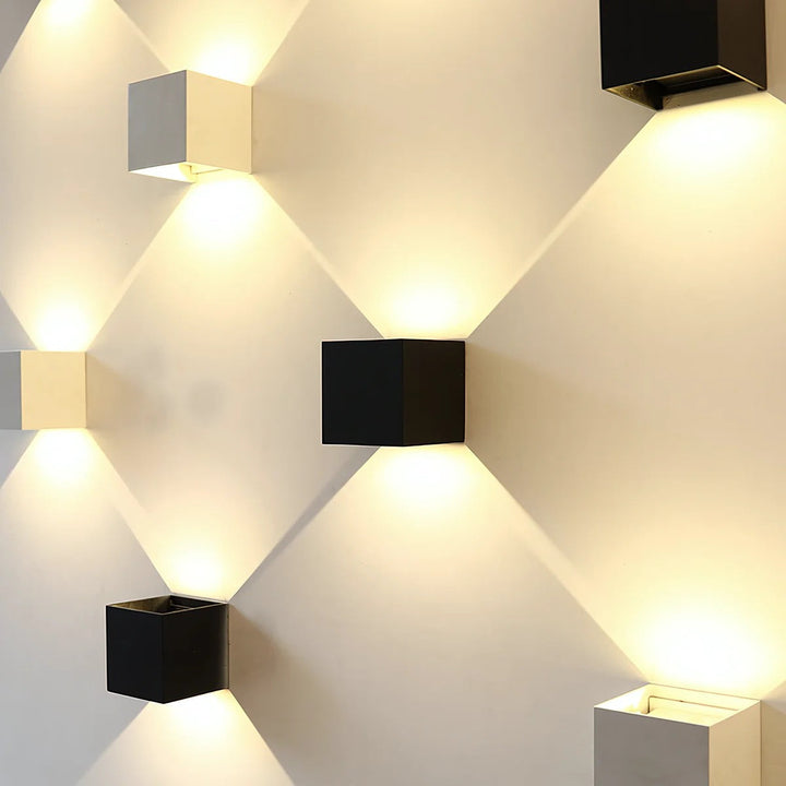 Lisslune | VellaGlow™ | Luxurious Wall Light with Motion Sensor