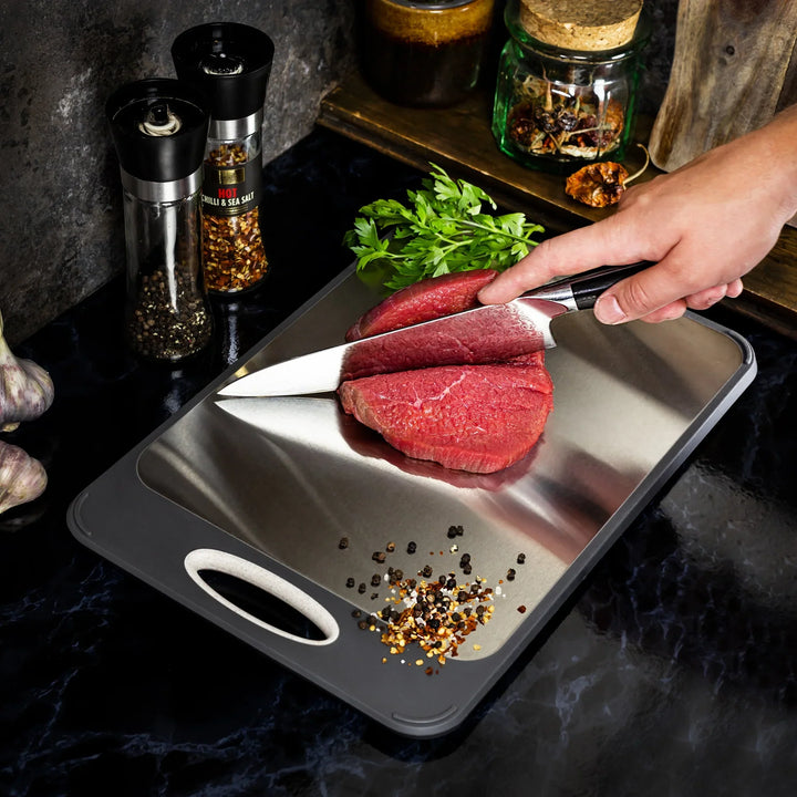 Lisslune | Hygienic stainless steel cutting board with non-slip handle for precise cutting
