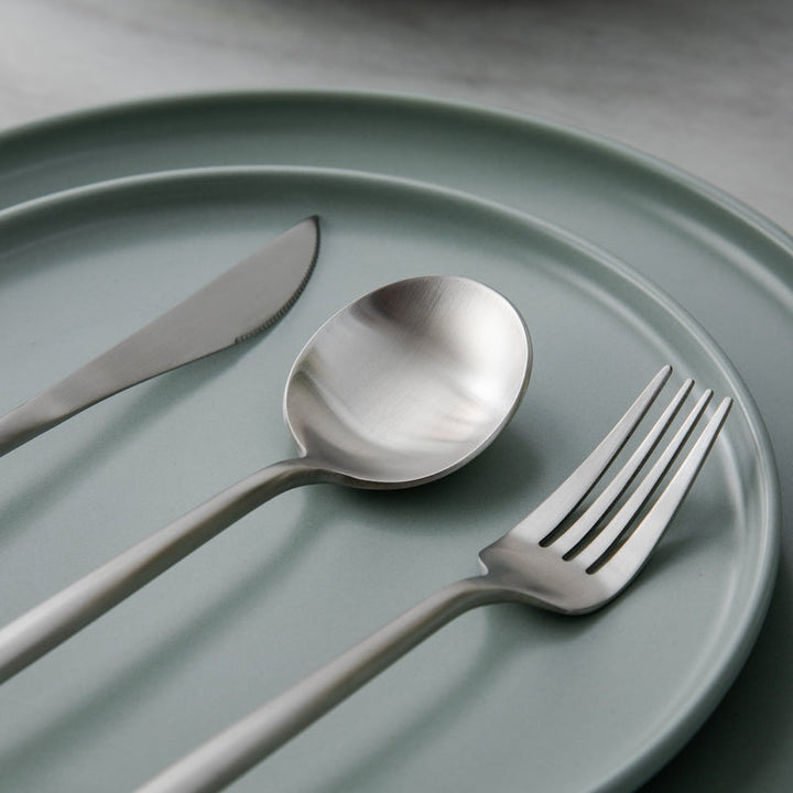 Lisslune | Minimalist Flatware Set – 20-Piece Titanium-Coated Stainless Steel Cutlery | Modern Matte Finish for Elegant Dining