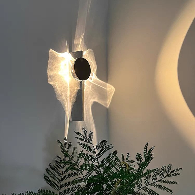 Lisslune | LuxeBeam - Modern LED wall light