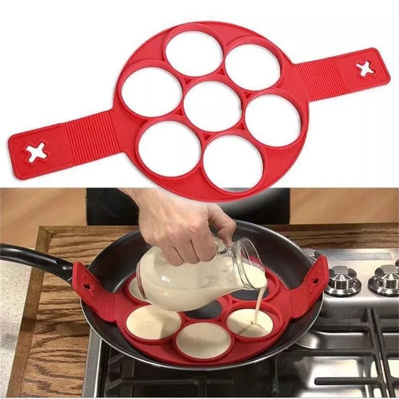 Lisslune | Pancake Helper