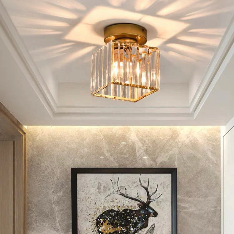 Lisslune | Modern Crystal Ceiling Light with Gold and Black Accents – Stylish Lighting for Your Home
