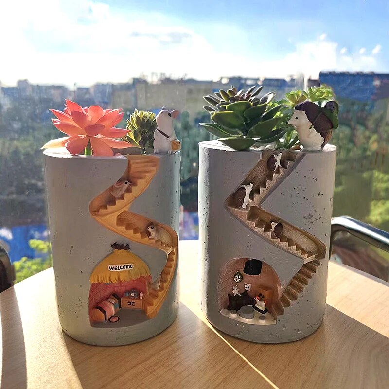 Lisslune | Hedgehog Plant Pot Made of Resin for Succulents