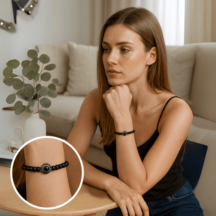 Lisslune | Projection bracelet with infinity heart and personalized photo