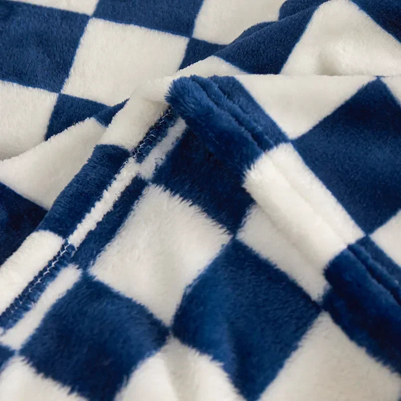 Lisslune | Trendy Chessboard Blanket