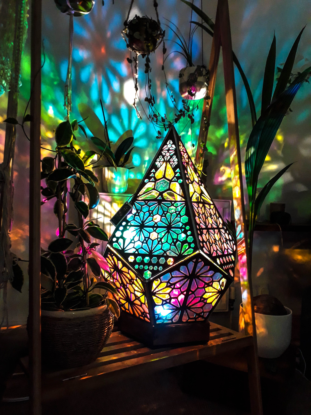 Lisslune | Glass-in-Block Style LED Table Lamp - LumiAura