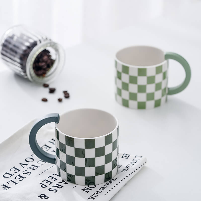 Lisslune | Creative checkered mug