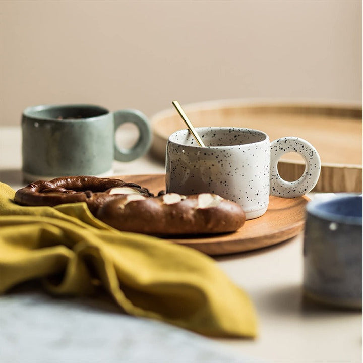 Lisslune | Mug with ink dots in Pinterest style