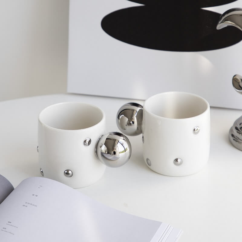 Lisslune | Stylish polka dot mug