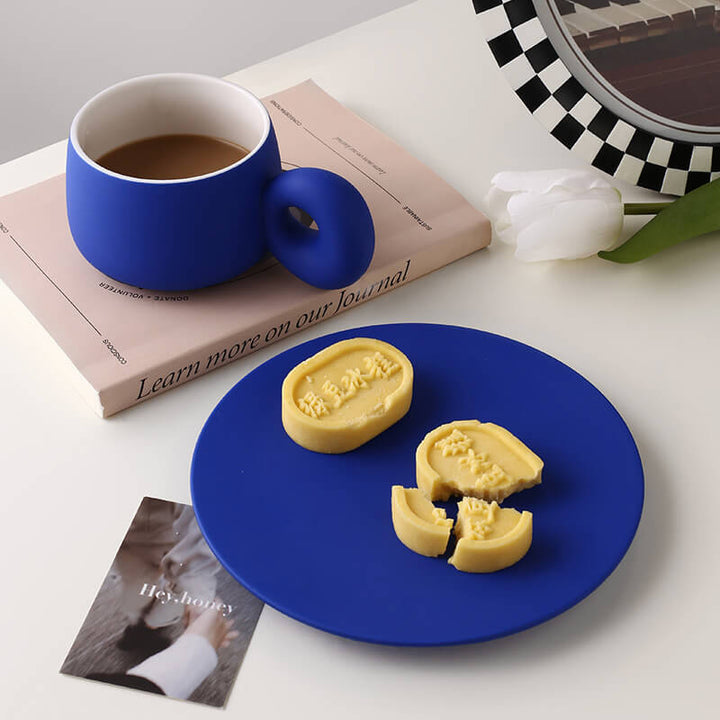 Lisslune | Modern aesthetic cup with saucer