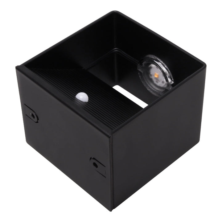 Lisslune | VellaGlow™ | Luxurious Wall Light with Motion Sensor