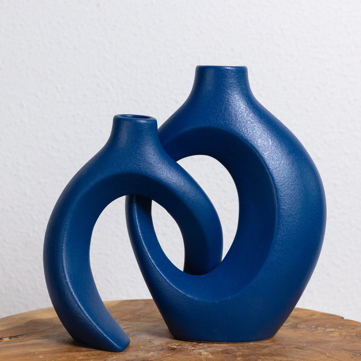 Lisslune | Gleora Intertwined Ceramic Flower Vase – Elegant Decorative Centrepiece for Modern & Classic Interiors