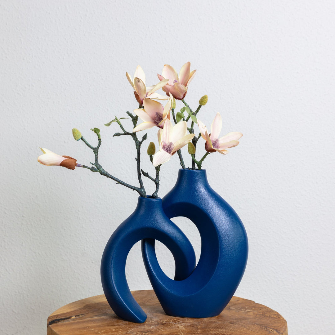 Lisslune | Gleora Intertwined Ceramic Flower Vase – Elegant Decorative Centrepiece for Modern & Classic Interiors