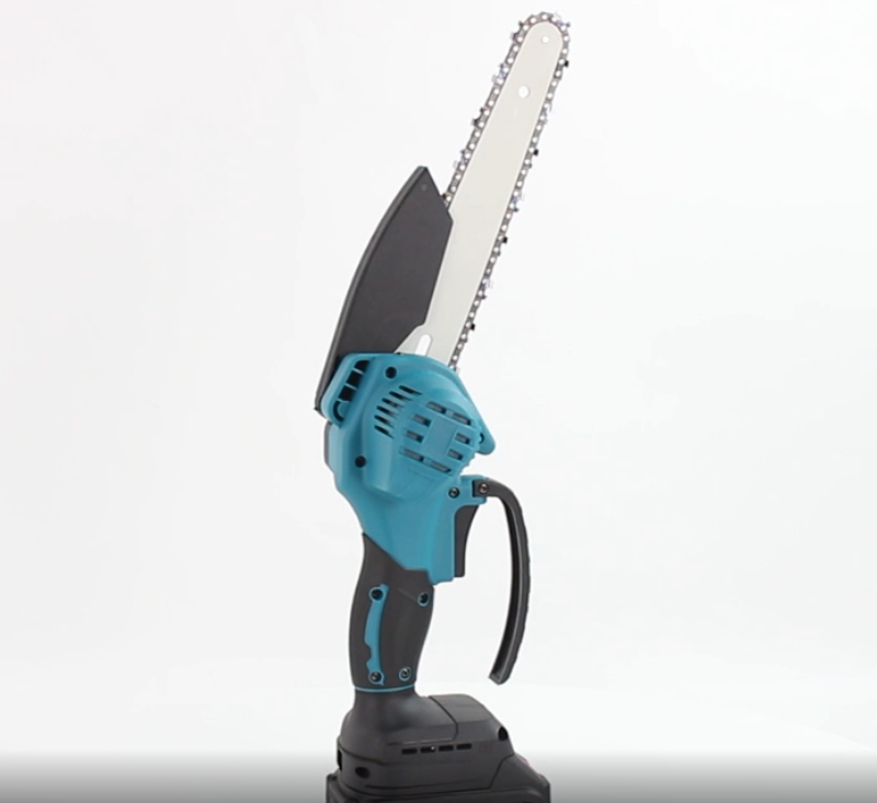 Lisslune | Mr. CutX Battery Chainsaw – Lightweight 3000W Cordless Wood Cutter