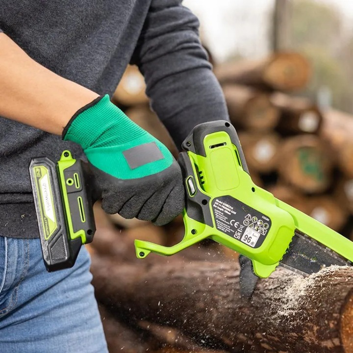 Lisslune | Mr. CutX Battery Chainsaw – Lightweight 3000W Cordless Wood Cutter
