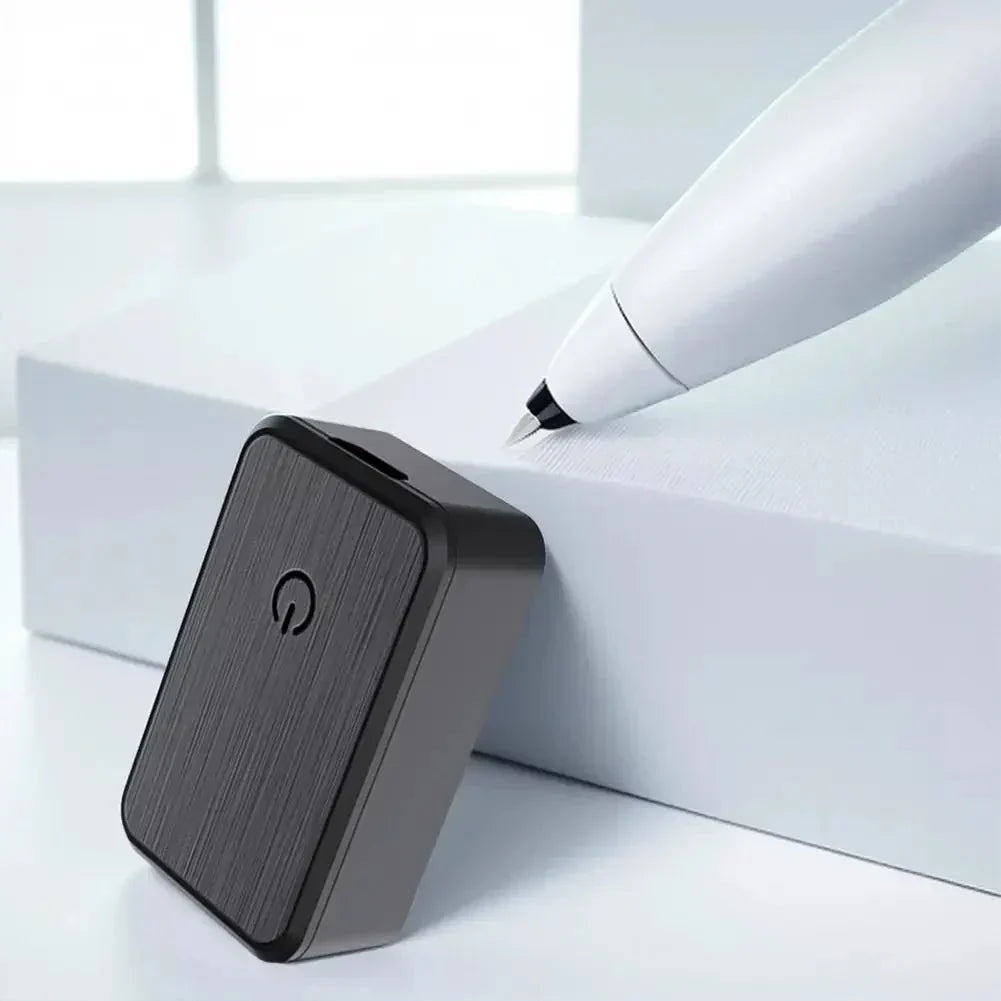 Lisslune | Mini GPS Tracker for Children | Real-Time Tracking, Virtual Fence & Peace of Mind for Parents