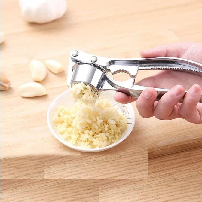 Lisslune | Robust garlic press made of stainless steel