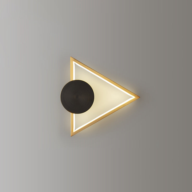 Lisslune | GeoLight – Sleek Geometric Wall Lamp for Contemporary Spaces