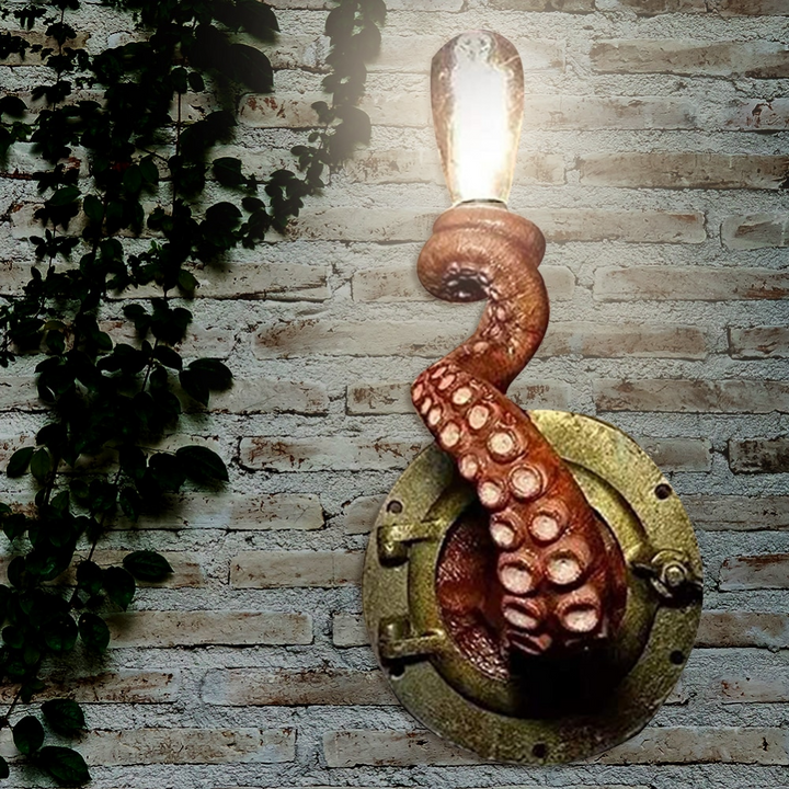 Lisslune | Krakenna – Sculptural Octopus Wall Light with Marine-Inspired Design
