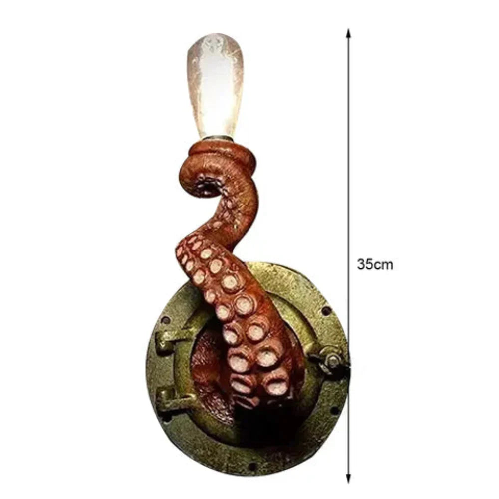 Lisslune | Krakenna – Sculptural Octopus Wall Light with Marine-Inspired Design