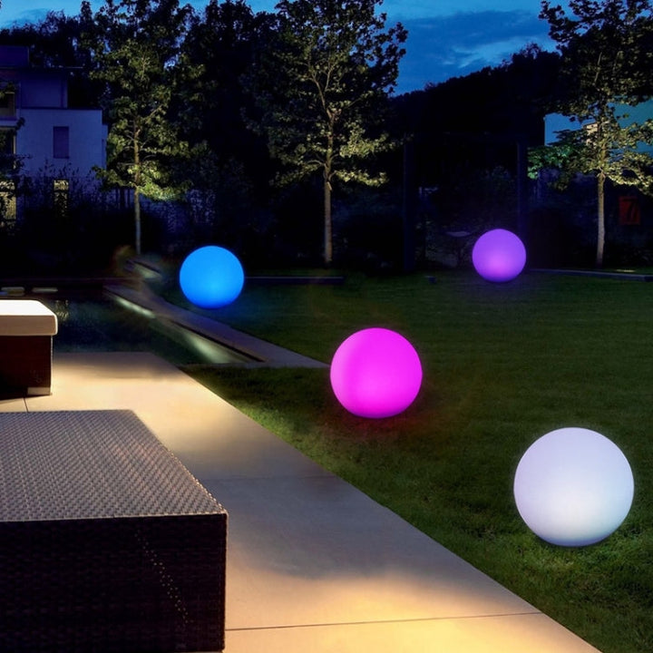 Lisslune | LEH-42321 40cm Round Ball Solar Power Lamp, Floating Garden Color Changing LED Light with 0.7W Monocrystalline Silicon Solar Panel & Remote Control (White)
