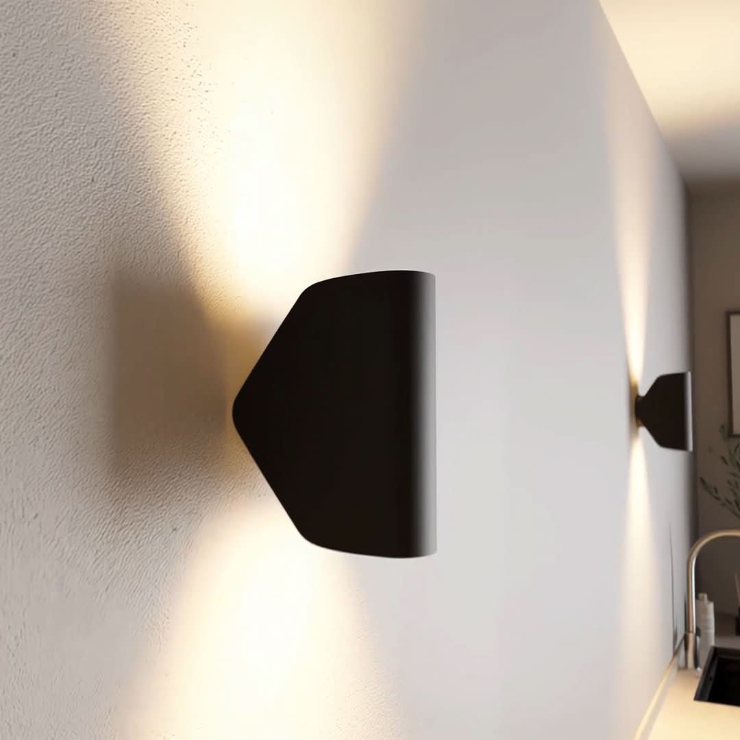 Lisslune | CYGNUS 2.0 Modern Wall Lamp for Elegant Interiors