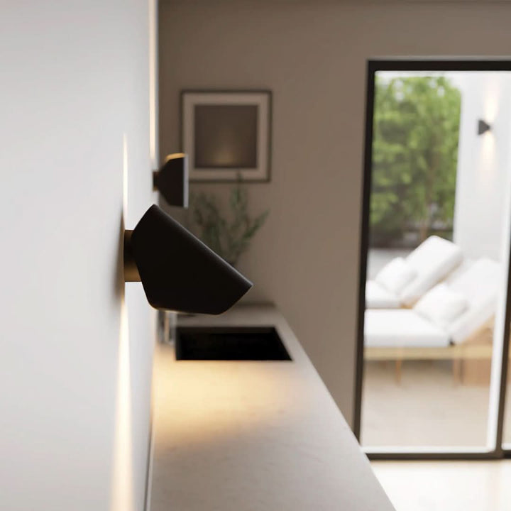 Lisslune | CYGNUS 2.0 Modern Wall Lamp for Elegant Interiors