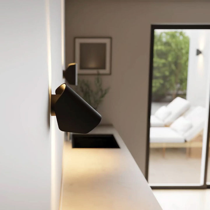 Lisslune | CYGNUS 2.0 Modern Wall Lamp for Elegant Interiors