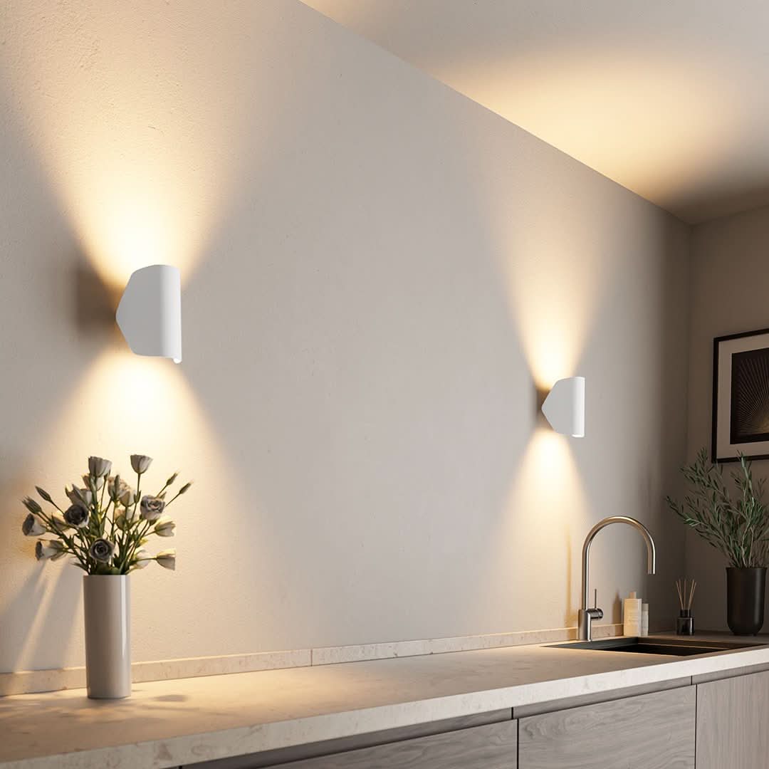 Lisslune | CYGNUS 2.0 Modern Wall Lamp for Elegant Interiors