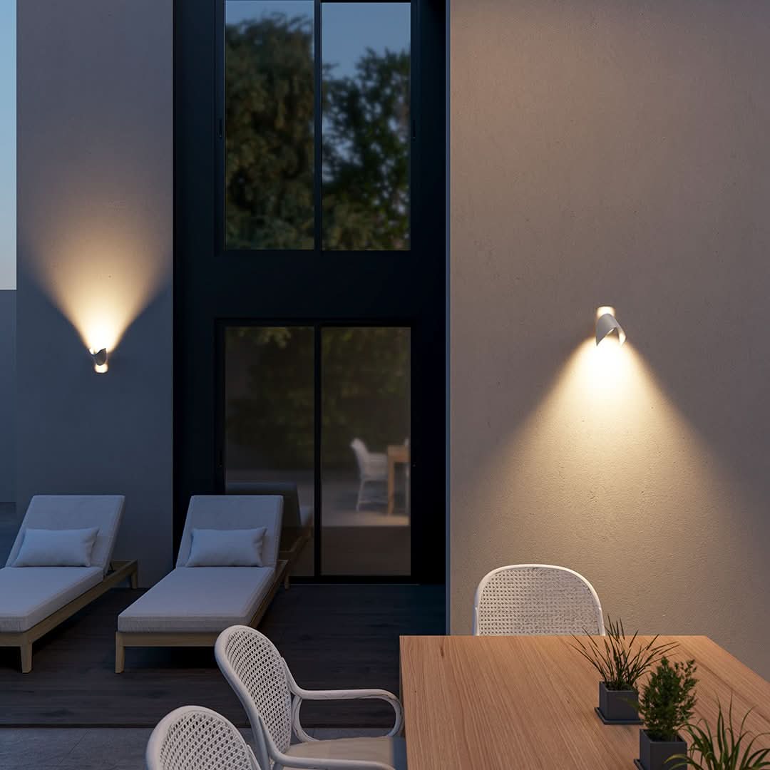 Lisslune | CYGNUS 2.0 Modern Wall Lamp for Elegant Interiors