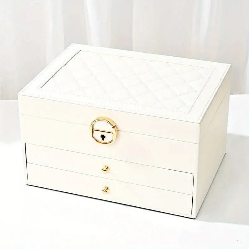 Lisslune | Elegant jewelry box made of leather for stylish storage