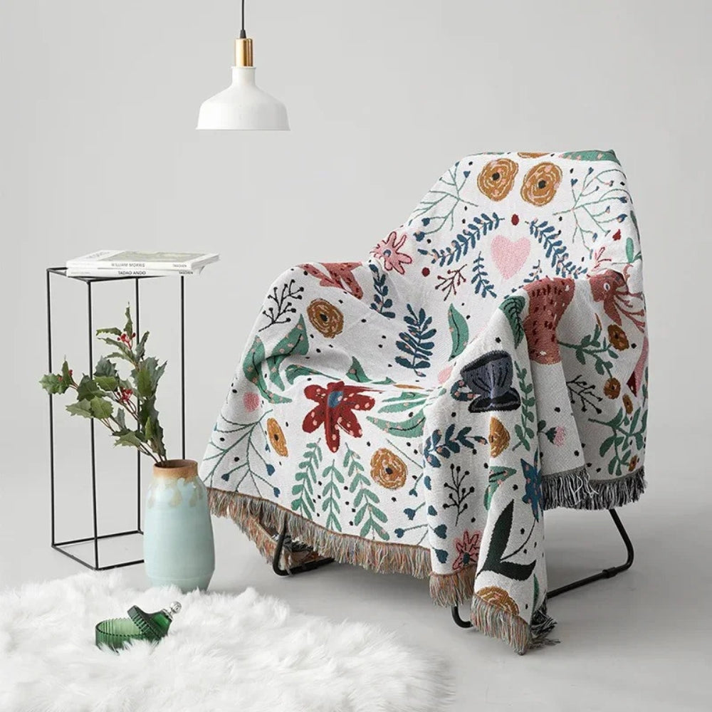 Lisslune | Laurel Nature-Inspired Soft Blanket