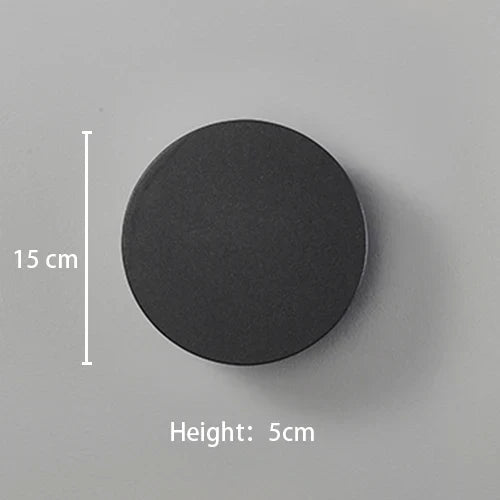 Lisslune | LUMINA | LED outdoor wall lamp for sustainable outdoor lighting | Stylish and efficient lighting