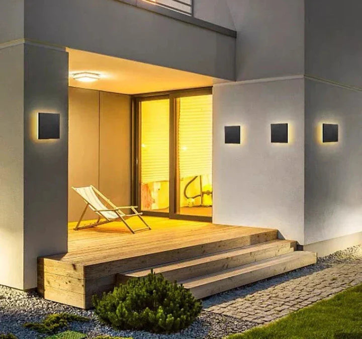 Lisslune | LUMINA | LED outdoor wall lamp for sustainable outdoor lighting | Stylish and efficient lighting