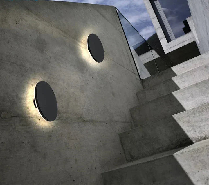 Lisslune | LUMINA | LED outdoor wall lamp for sustainable outdoor lighting | Stylish and efficient lighting