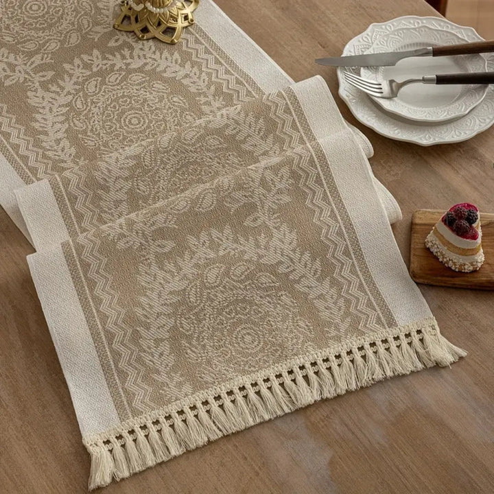 Lisslune | Leona Luxury Linen Table Runner