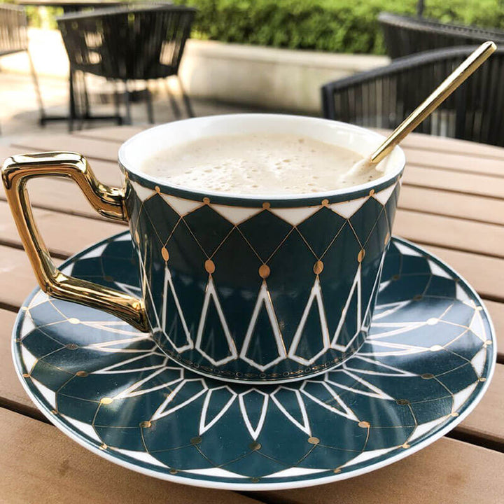 Lisslune | Square A Retro-Pattern Coffee Mug