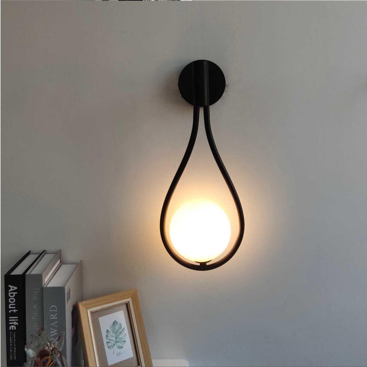Lisslune | Modern Scandinavian Wall Lamp