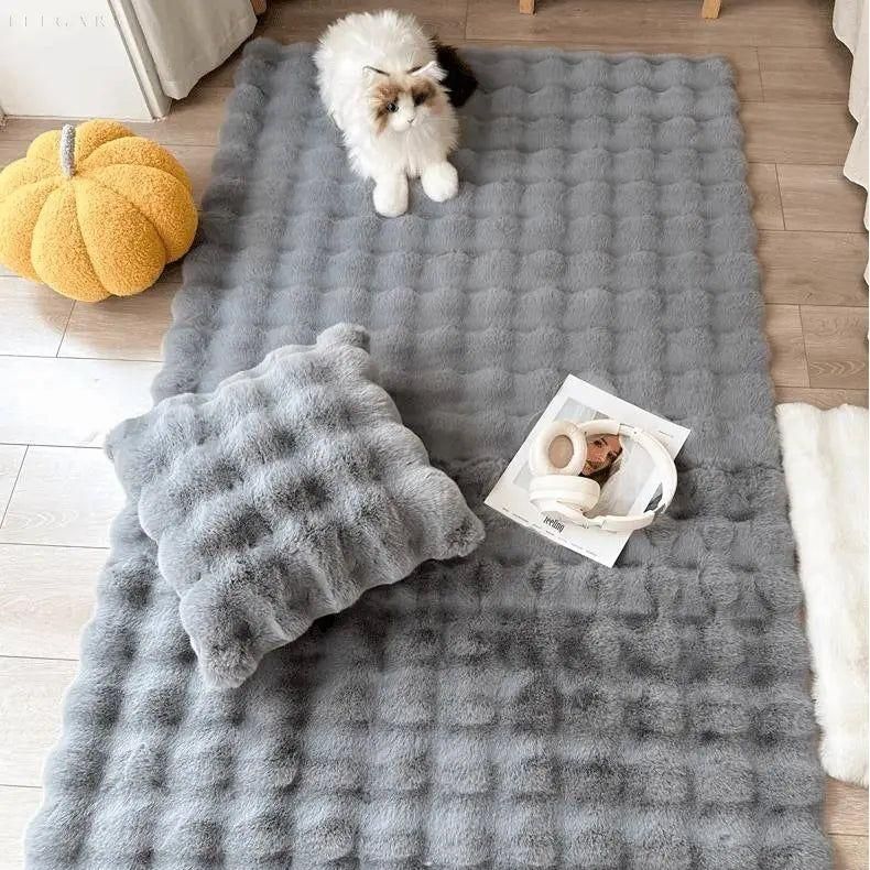 Lisslune | Floral Plush Synthetic Fur Rug with Non-Slip Backing