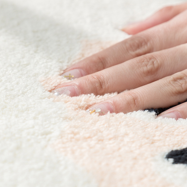Rynx Retro Love Shape Rugs