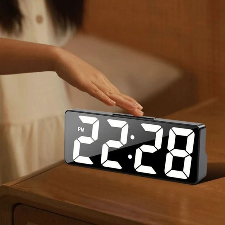Lisslune | LED Digital Alarm Clock with Temperature Display