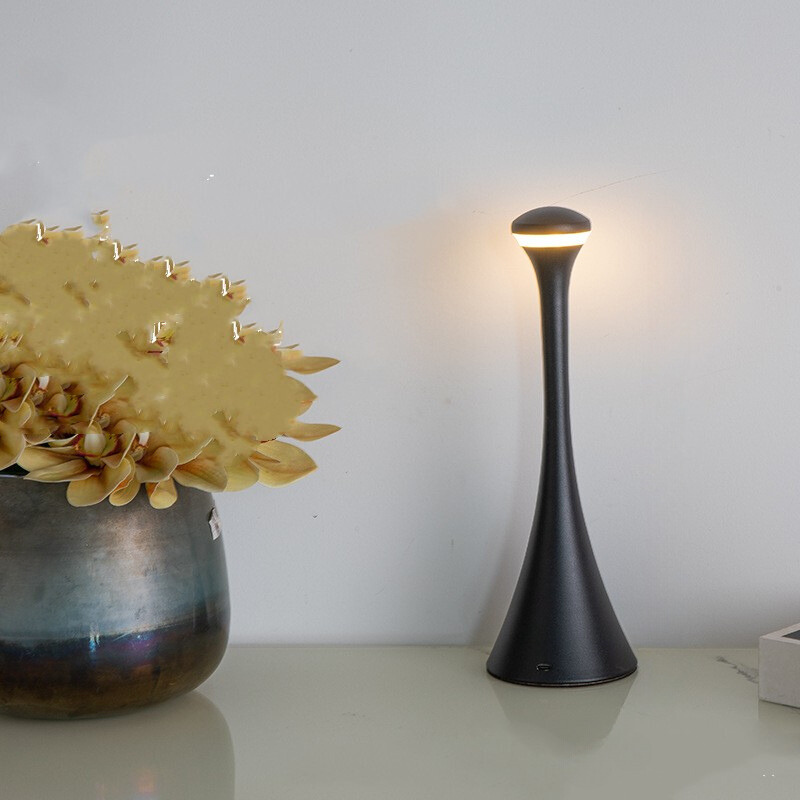 Lisslune | EvoLuxe Wireless Table Lamp – Stylish Lighting with Touch Dimmer Function
