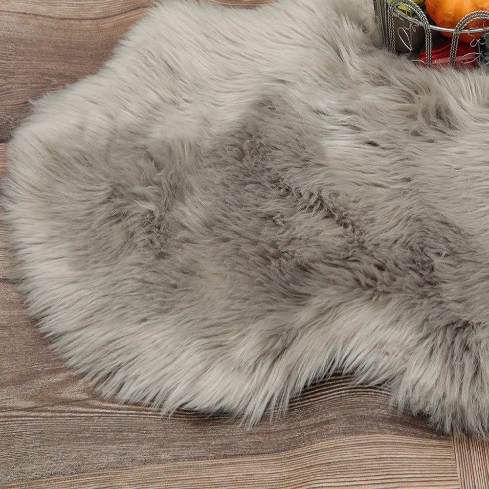 Lisslune | Lush Loom Synthetic Fur Rug